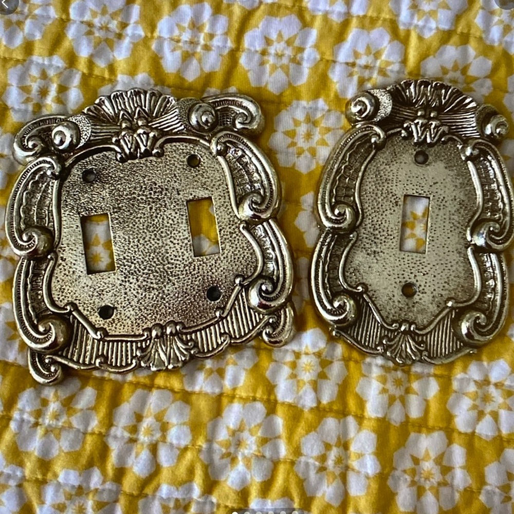 Mid Century Modern Dilly Mfg Switch Plates